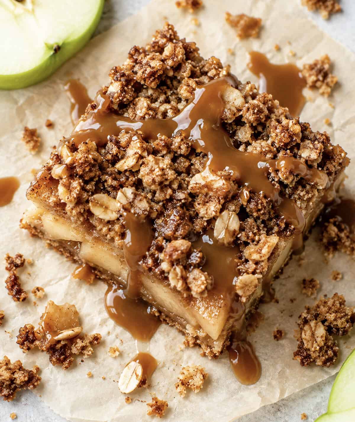 caramel apple pie bars