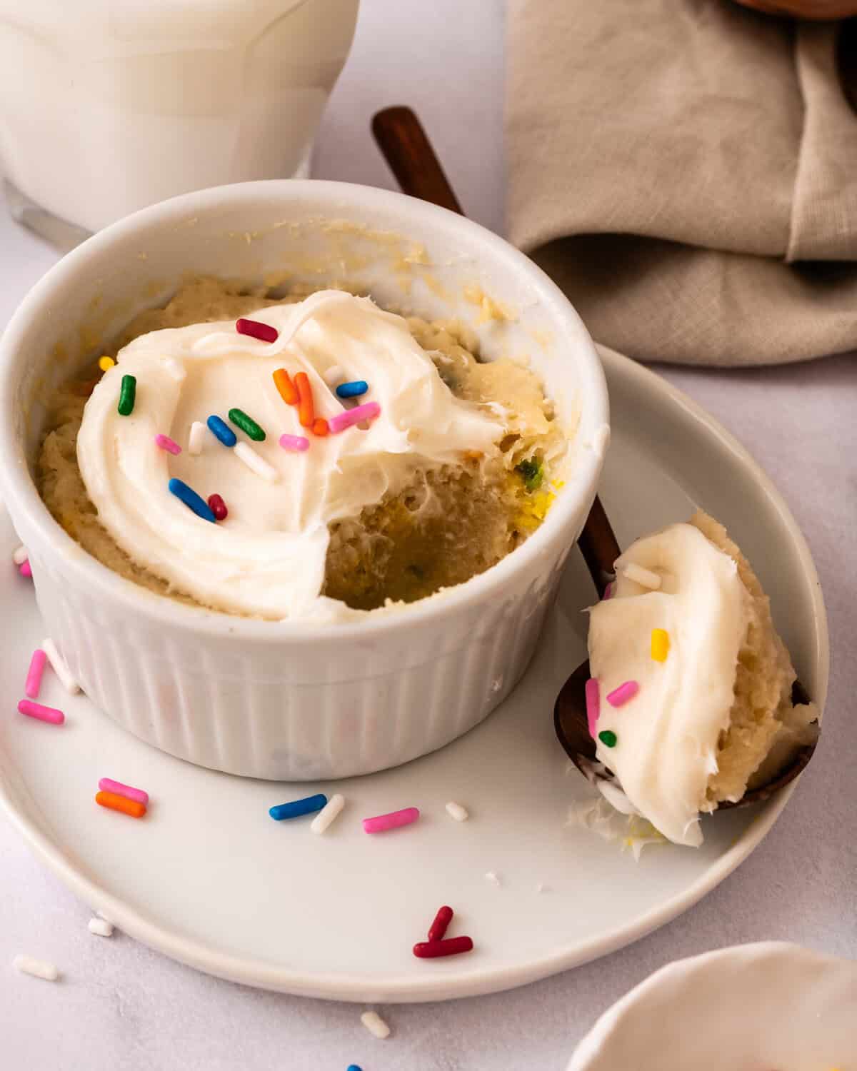 3 ingredient funfetti mug cake