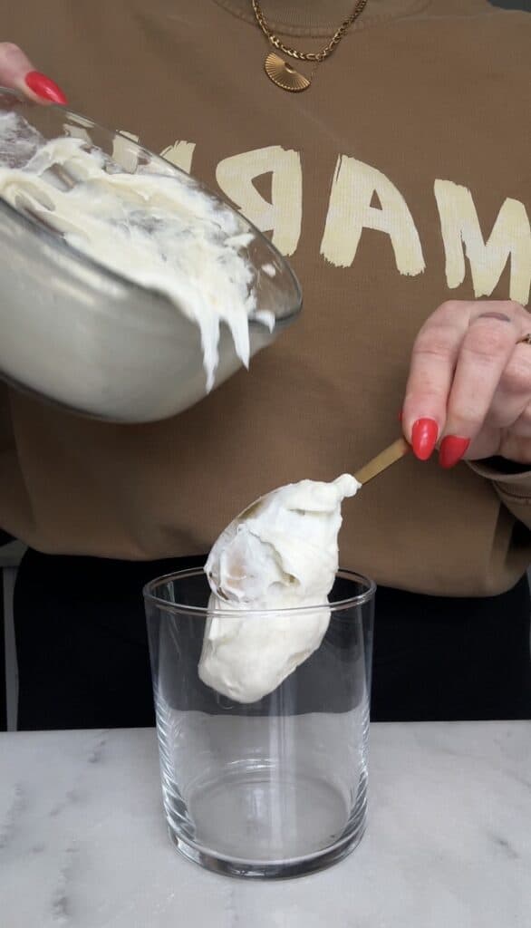 Layer the easy protein banana pudding base in a bowl or glass.
