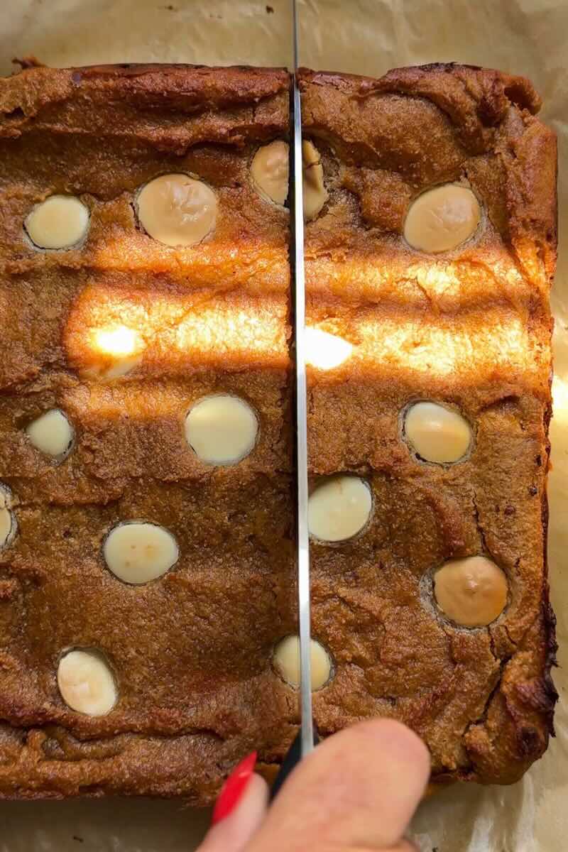 slicing pumpkin cottage cheese blondies